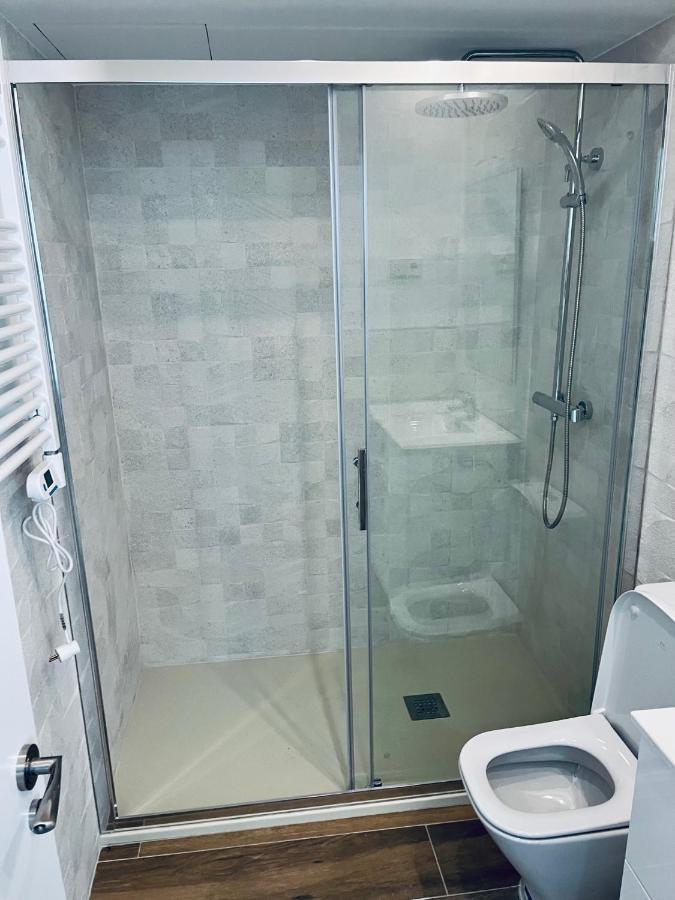 Bernabeu/ C.Universitaria Apartments Madryt Zewnętrze zdjęcie