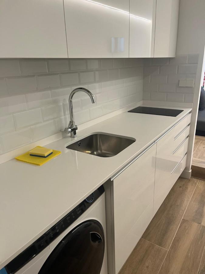 Bernabeu/ C.Universitaria Apartments Madryt Zewnętrze zdjęcie