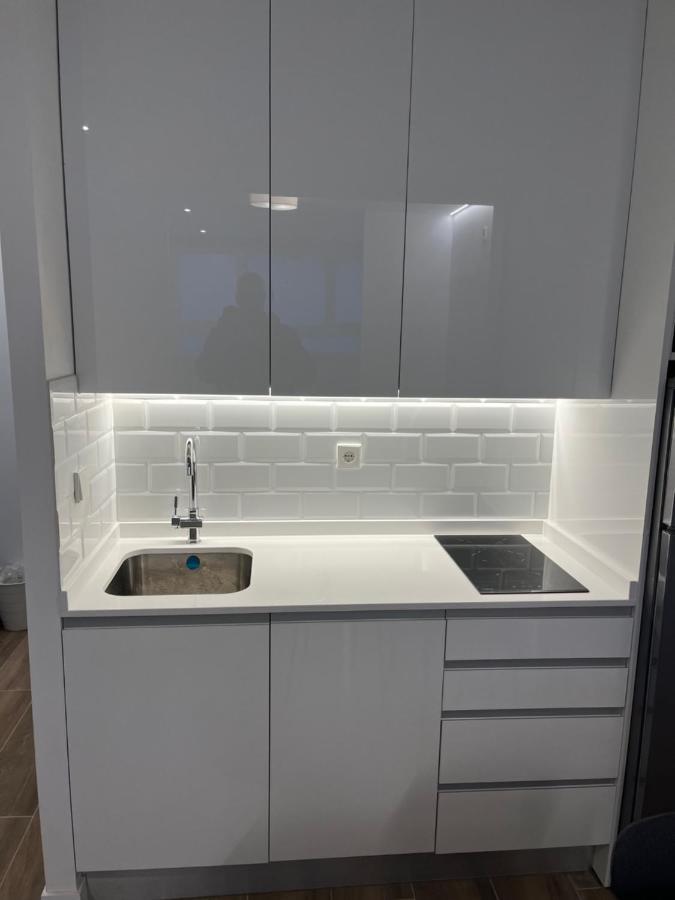 Bernabeu/ C.Universitaria Apartments Madryt Zewnętrze zdjęcie