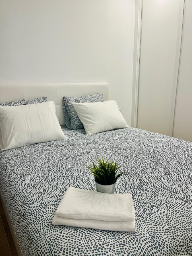 Bernabeu/ C.Universitaria Apartments Madryt Zewnętrze zdjęcie